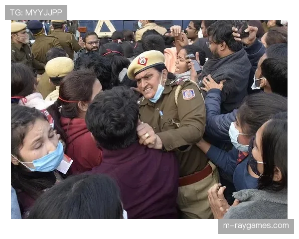 德甲被呼吁将医疗支出纳入财政公平考核,关注保级队生存 德甲被呼吁将医疗支出纳入财政公平考核,关注保级队生存